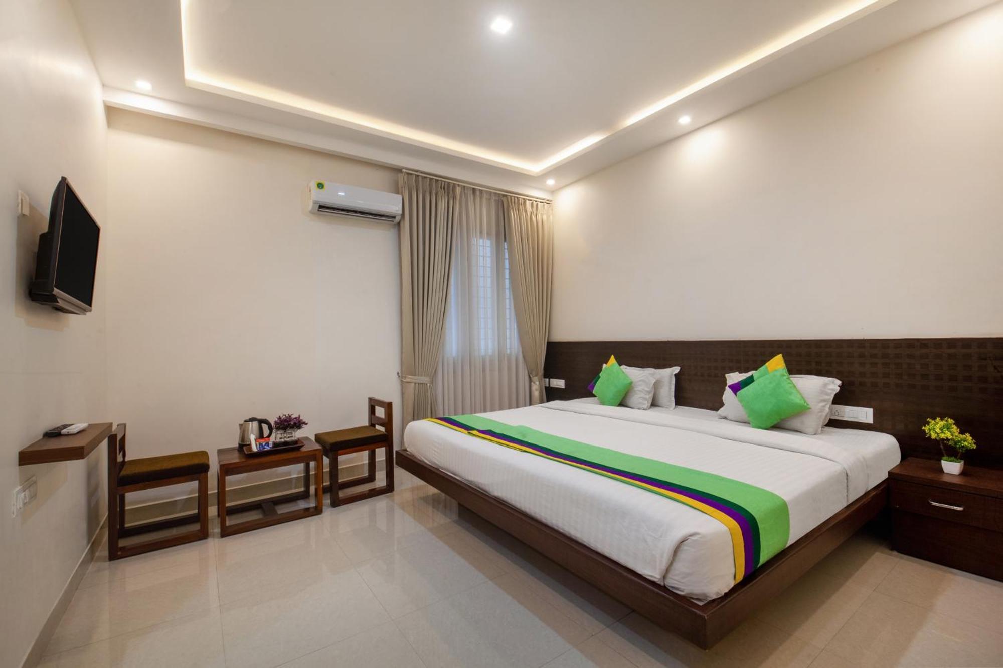 Treebo Sans Sarav Kushalnagar Hotel มาดิเครี ภายนอก รูปภาพ